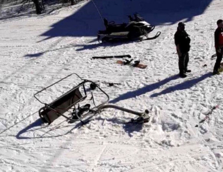 Loaded Chair Falls from Lift at Camelback