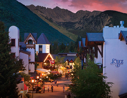 Short Lead Bookings And Declining Rates Boost Destinations Across West