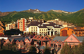 Summer Bookings in West Continue Strong Pace