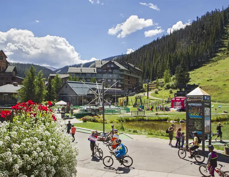 Western Destinations See Business Stall This Summer
