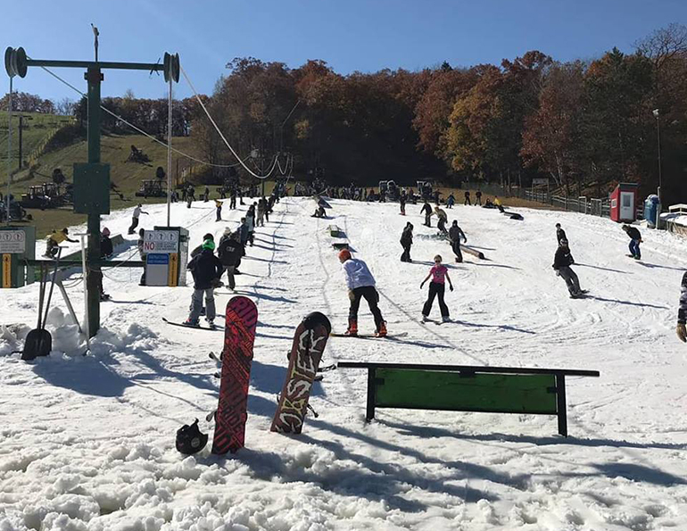Early-Opening Areas Launch 2018-19 Ski Season