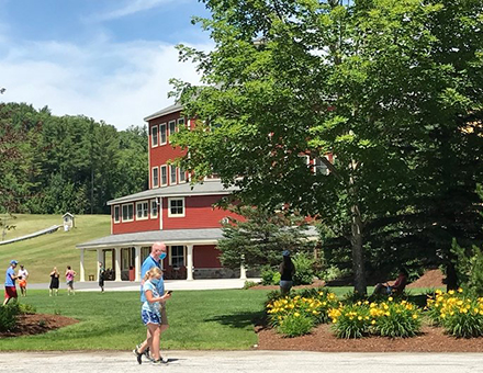 July 4 Holiday Visits Show Positive Signs
