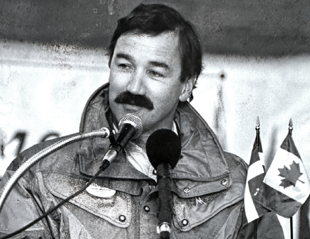 Ski Industry Leader Roger McCarthy Dies